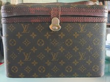 BEAUTY CASE  LOUIS VUITTON