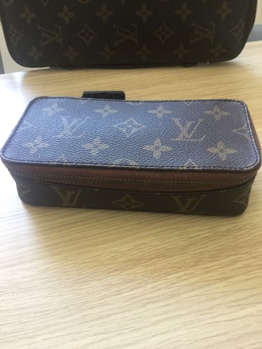 Louis vuitton small zipper - vuitton,