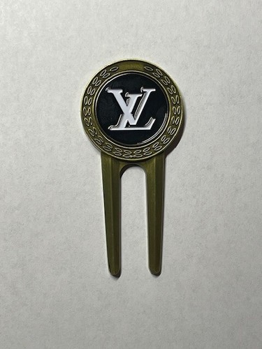 Louis vuitton golf divot - louis,