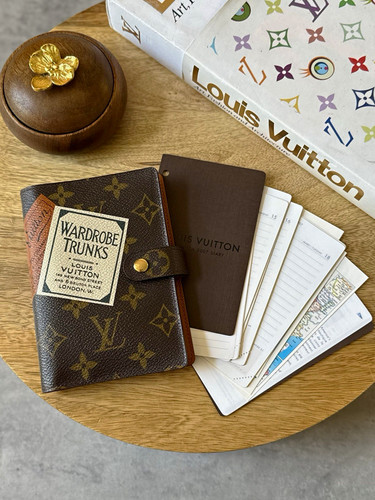 Louis vuitton monogram agenda - louis,