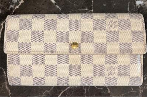 Louis vuitton authentic - louis,
