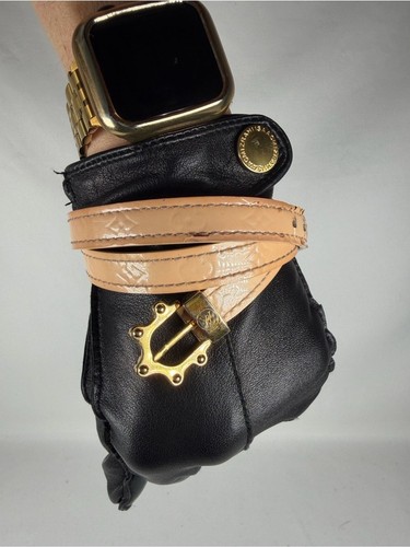 Authentic louis vuitton - louis, peach